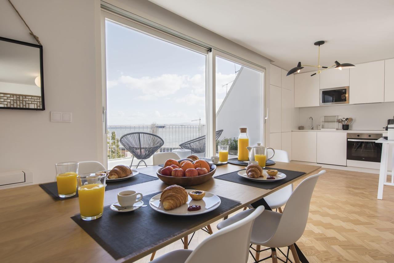 Lovelystay - Penthouse On The Tagus In Alfama Lisboa Extérieur photo